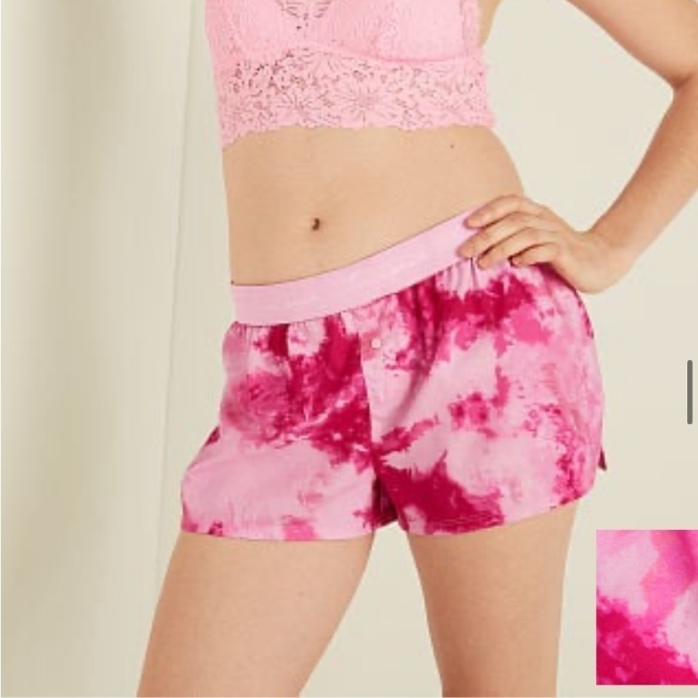 PINK
Flannel Boxy Pajama Shorts